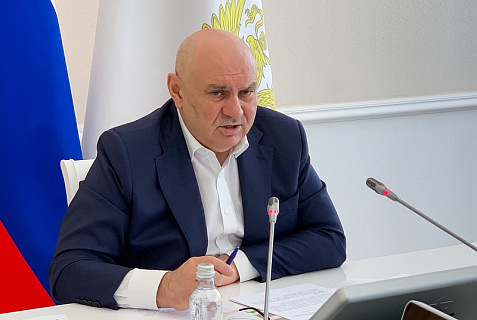 Джамбулат Хатуов отметил необходимость создания пчеловодческих кооперативов во всех регионах России