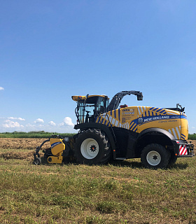 Кормоуборочный комбайн New Holland FR650. Сила и мощь с полей для здорового рациона крупного рогатого скота